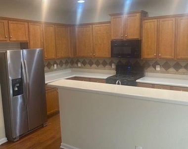 6300 Suttles Drive Sw - Photo Thumbnail 6