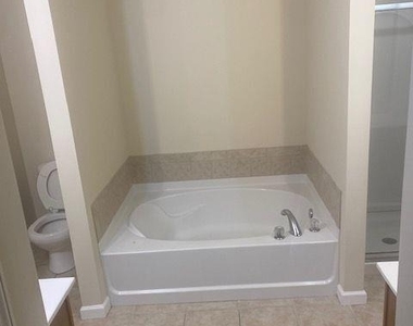 6300 Suttles Drive Sw - Photo Thumbnail 16