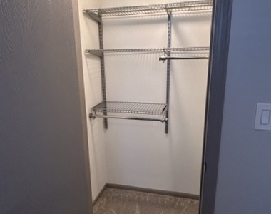 4953 S Calumet Avenue - Photo Thumbnail 9