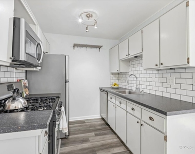 764 Gloucester Drive - Photo Thumbnail 7