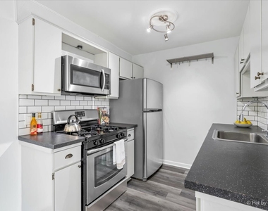 764 Gloucester Drive - Photo Thumbnail 8