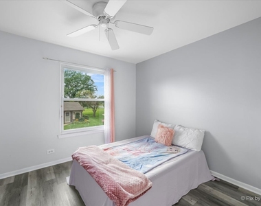 764 Gloucester Drive - Photo Thumbnail 14