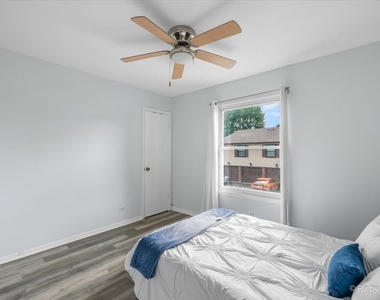 764 Gloucester Drive - Photo Thumbnail 18