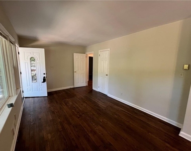 269 Florida Avenue Sw - Photo Thumbnail 9