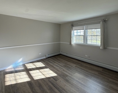 2419 Ogden Avenue - Photo Thumbnail 5