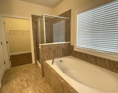 4409 Tacoma Trace - Photo Thumbnail 11