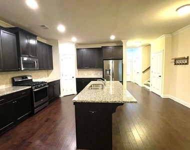 4409 Tacoma Trace - Photo Thumbnail 6