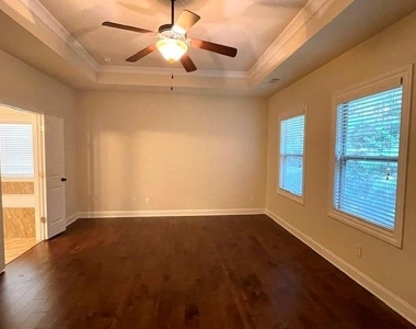 4409 Tacoma Trace - Photo Thumbnail 10