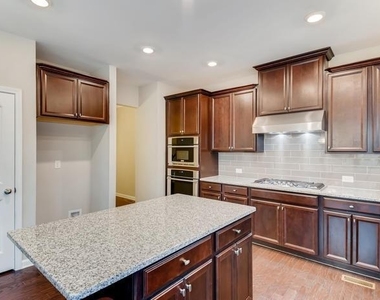 2481 Georgetown Avenue - Photo Thumbnail 10