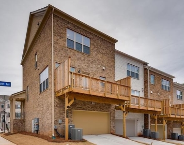 2481 Georgetown Avenue - Photo Thumbnail 25