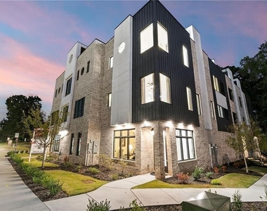 1964 8th Street - Photo Thumbnail 3