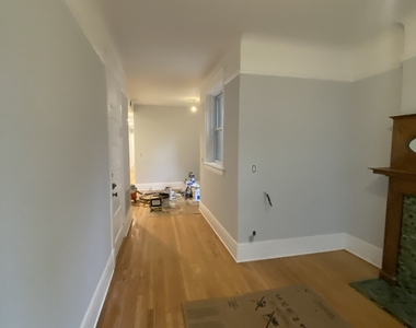 10 W Chestnut Street - Photo Thumbnail 2