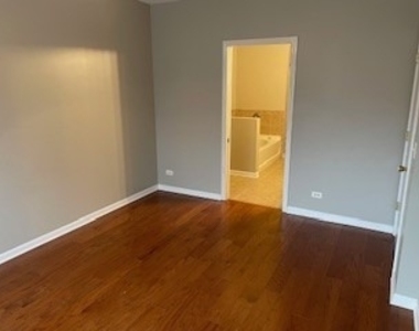 10 N Lake Street - Photo Thumbnail 16
