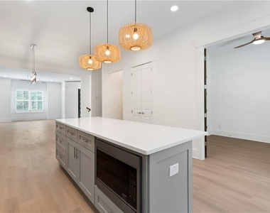 173 Brush Creek Court - Photo Thumbnail 14