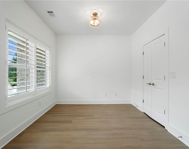 173 Brush Creek Court - Photo Thumbnail 41