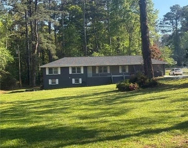 735 Ralph Road Se - Photo Thumbnail 2