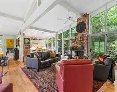 1232 Bernadette Lane Ne - Photo Thumbnail 7