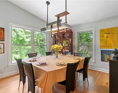 1232 Bernadette Lane Ne - Photo Thumbnail 4