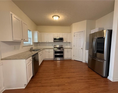 3817 Grovemont Place - Photo Thumbnail 4