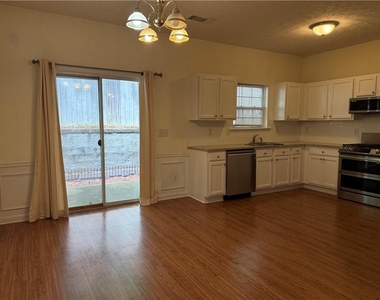 3817 Grovemont Place - Photo Thumbnail 6