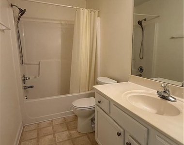 3817 Grovemont Place - Photo Thumbnail 16