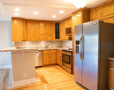 16 E Old Willow Road - Photo Thumbnail 33