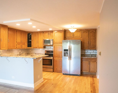 16 E Old Willow Road - Photo Thumbnail 32