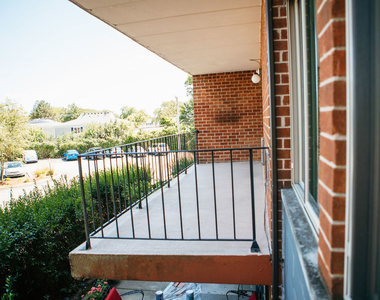16 E Old Willow Road - Photo Thumbnail 53