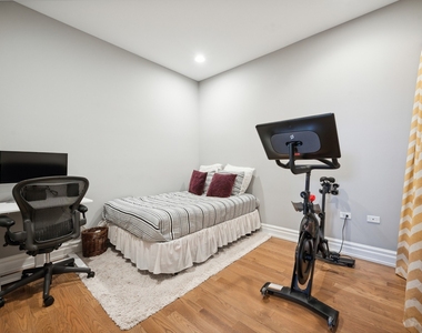 120 N Halsted Street - Photo Thumbnail 18