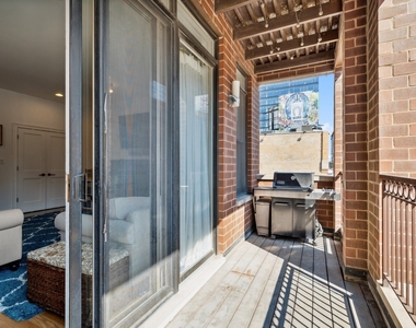 120 N Halsted Street - Photo Thumbnail 9