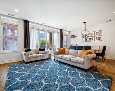 120 N Halsted Street - Photo Thumbnail 5