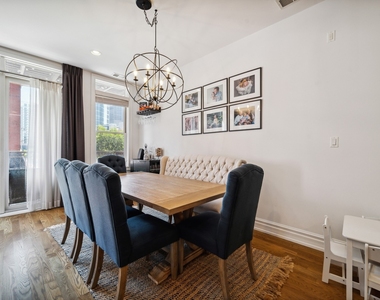 120 N Halsted Street - Photo Thumbnail 10