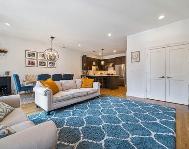 120 N Halsted Street - Photo Thumbnail 11
