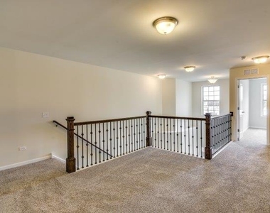 331 Camberley Lane - Photo Thumbnail 6