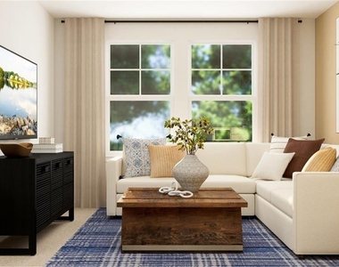 512 Almere Drive - Photo Thumbnail 10