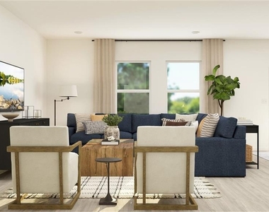 512 Almere Drive - Photo Thumbnail 7