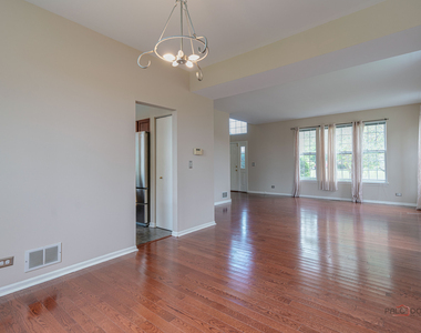 1101 Andover Drive - Photo Thumbnail 10
