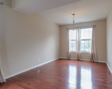 1101 Andover Drive - Photo Thumbnail 8