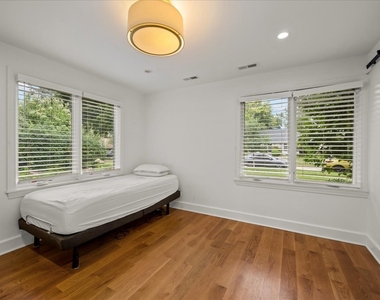 618 Melrose Avenue - Photo Thumbnail 14