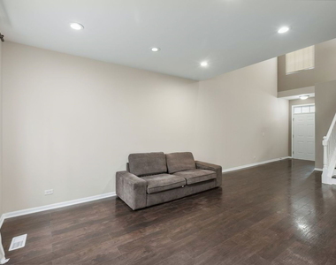 208 Timber Trails Boulevard - Photo Thumbnail 2
