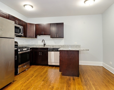 1611 W Juneway Terrace - Photo Thumbnail 2