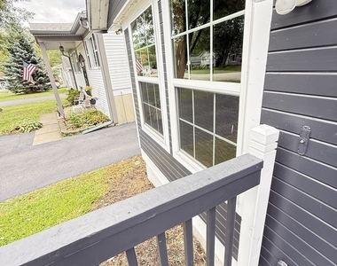 1030 Crescent Court - Photo Thumbnail 28