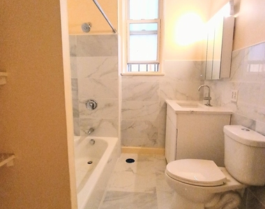 1911 W Belmont Avenue - Photo Thumbnail 9