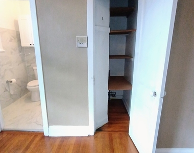 3514 N Broadway Street - Photo Thumbnail 11