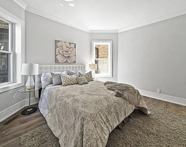 5028 N Major Avenue - Photo Thumbnail 5