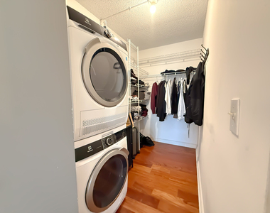 1212 N Lasalle Street - Photo Thumbnail 9