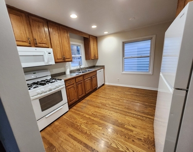 221 Sunset Terrace - Photo Thumbnail 6