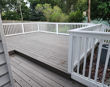 221 Sunset Terrace - Photo Thumbnail 3