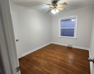221 Sunset Terrace - Photo Thumbnail 9
