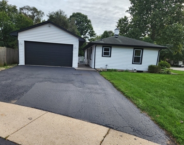 221 Sunset Terrace - Photo Thumbnail 2